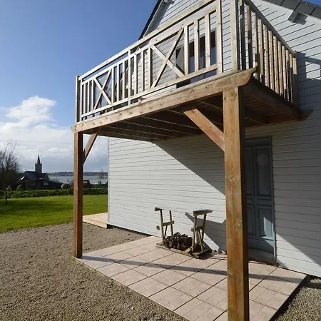 Holiday Cigogne 1 * Liesville-sur-Douve